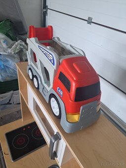 Plyšáci a auta - 6