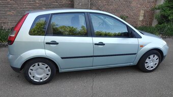 Ford Fiesta 1.3i hezká , bez koroze , nová STK - 6