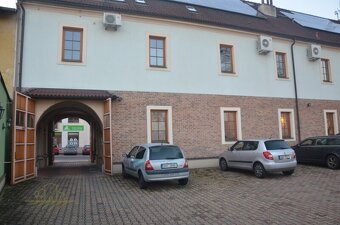 Pronájem kanceláře 25 m² – Jičín, ul. Pod Koželuhy - 6