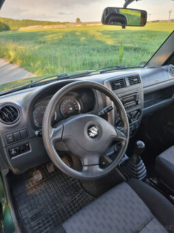 Suzuki Jimny 1.3 - 6