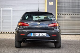 Alfa Romeo 147 1.9 JTD Q2 - 6