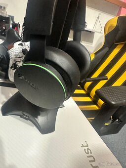 XBOX SERIES X - 6