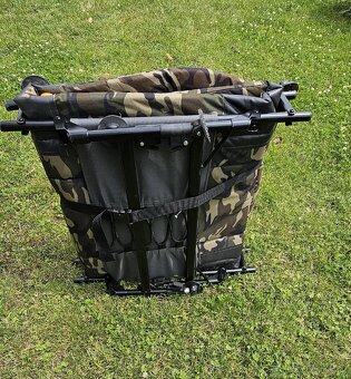 Prologic Lehátko Avenger Bedchair 8 Leg - 6