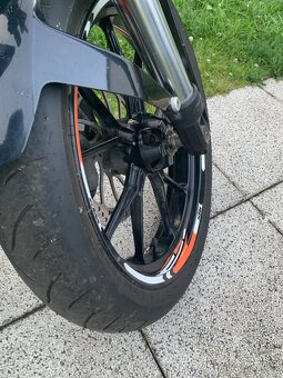 KTM DUKE 125 - 6