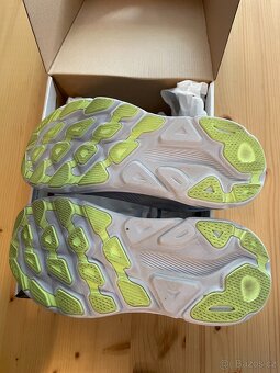Dámské HOKA Clifton 9 velikost 38,5 - 6
