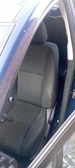 Corolla verso - 6