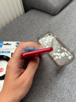 Prodám iPhone SE2020 256gb (100% kondice baterie) - 6