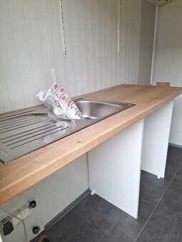 Prodejni stánek - 6