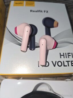Bezdrátová sluchátka do uší Real-fit F2 - True Wireless TWS - 6