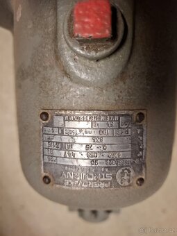 Převodovka z litiny - 6