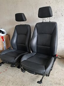 Sedačky z Bmw e87 130i - 6