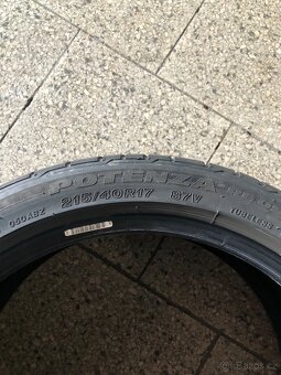 215/40/17 letní pneu prodám - 6