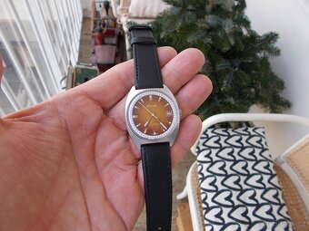 krasne funkcni mene vidane hodinky 17 jewels prim rok 1973 - 6