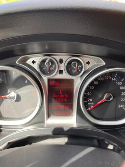 Ford Focus - 6