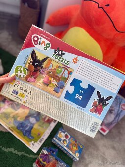 Vhodné jako dárek - sada puzzlí, pexeso, tužky - 6
