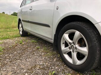 Škoda Fabia 2 FL combi 1.6 Tdi 66kW 155tis km - 6