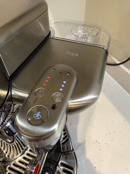 Prodám Nespresso Vertuo Creatista – stylový a chytrý kávovar - 6