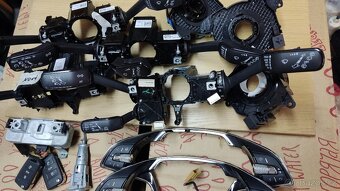Prodám zánovní zadní nápravu Kamiq Scala a další díly - 6
