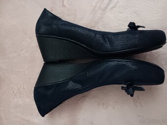 Lasocki  modré baleriny  vel.40 - 6