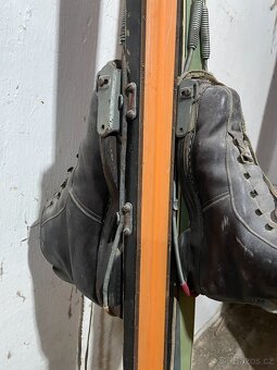 Prodám troje historické lyže - 6