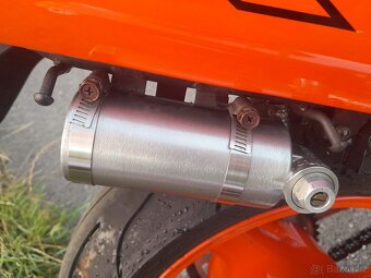 Moto Suzuki GSX-R 750 w z roku 1993 - 6