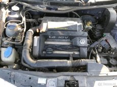 VW GOLF 4 1,4i 16V 55kW APE 1999 - díly z vozu - 6