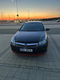 Opel Astra H 1.6 - 6