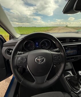 Toyota Auris 1.2 Edition S+ - 6