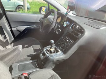 Peugeot 5008 1.6HDI 82KW 7mist - 6