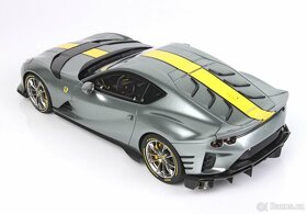 BBR 1:18 Ferrari 812 Competizione /Coburn grey/yellow/600 ks - 6