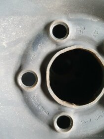Sada disky a zimní pneumatiky Fabia 3, Rapid 175/70 R14 - 6