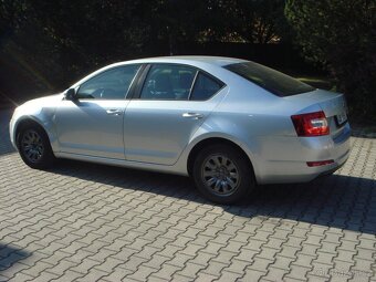 Škoda Octavia III 1.6tdi 66kw 2014 nová v ČR - 6