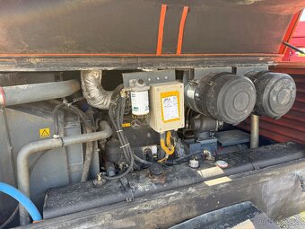 Atlas Copco Xahs 236 - 6