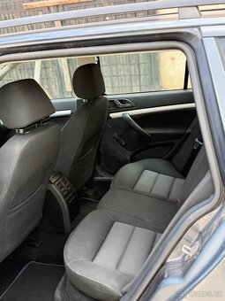 Škoda Octavia 2 r.v. 2006 2.0 tdi 103 kW - 6