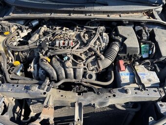Toyota Avensis T27 1.8 VVT-i 108 kW 2010 - 6