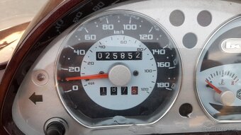 Piaggio Beverly 500 - 6