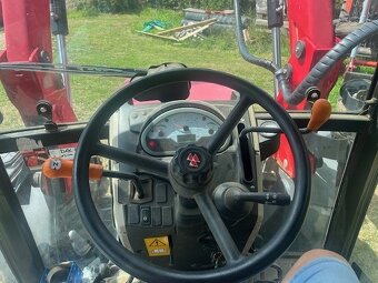 Kolový traktor Massey Ferguson MF 3630 Xtra s nakladačem - 6