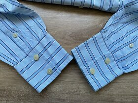 Košile zn. A&F vel. M - 6