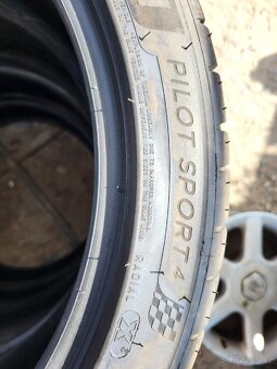 215 45 18" Michelin PilotSport 4 - 6
