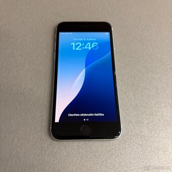 iPhone SE 2020 64GB bílý, pěkný stav, 12 měsíců záruka - 6
