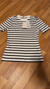 Nové dámské tričko Tommy Hilfiger vel. XS - 6