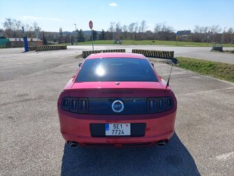 Ford mustang 5.0 GT - 6