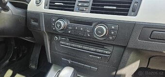 BMW 320i 125kw Automat - LCI - Kůže, Velká NAVI, Panorama - 6