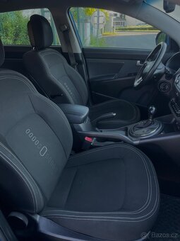 Kia Sportage 2.0 CRDi AWD - 6