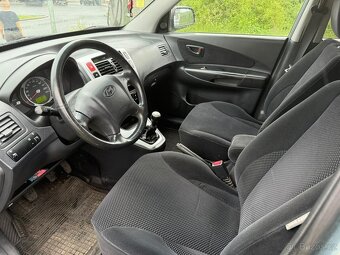 Hyundai TUCSON 2,0 i - 6