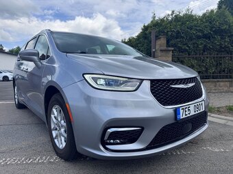 Chrysler Pacifica 3,6 L Adapt temp, New model 2021 - 6