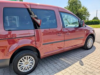 VOLKSWAGEN CADDY 1.6TDi 75kW 2013 TAŽNÉ - 6