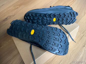Boty Altra Lone Peak 9+ Wide - Black, vel. 45 - 6