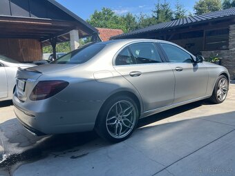 Mercedes E 220d 143KW 9G 37000km Kamera 360° Odpočet DPH - 6