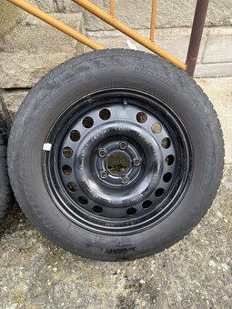 Plechové disky se zimními pneu 195/65 R15 - 6